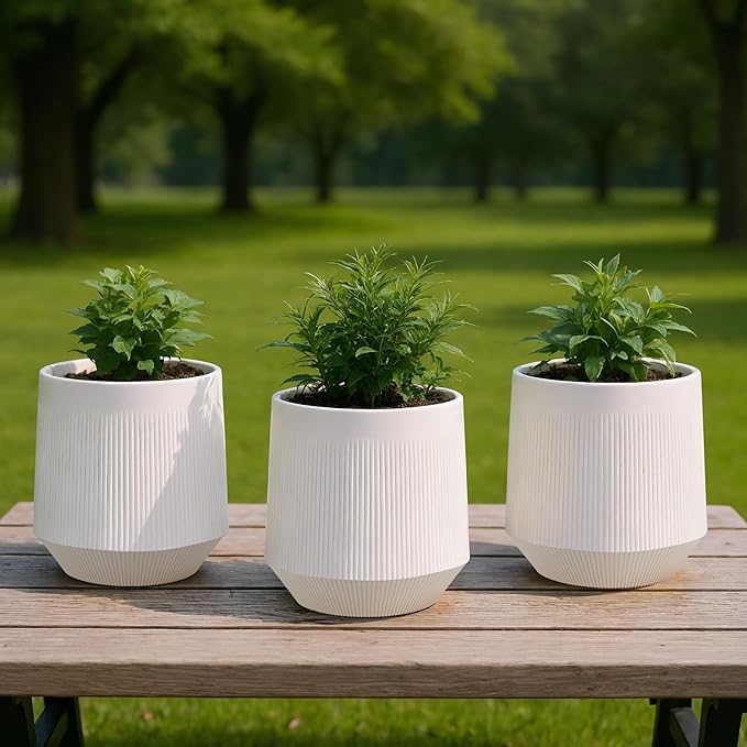 Plant Pots,Set of 3 Plastic Pots for Indoor Plants,Flower Pots Outdoor Planters with Drainage Hole and Seamless Saucer,Milky-Yellow