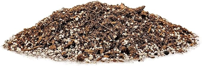 Elevate Your Plant Propagation Success with Gardenera's Premium Potting Mix: Canadian Peat Moss, Perlite, Warm Castings, and Lime - 4 Quart