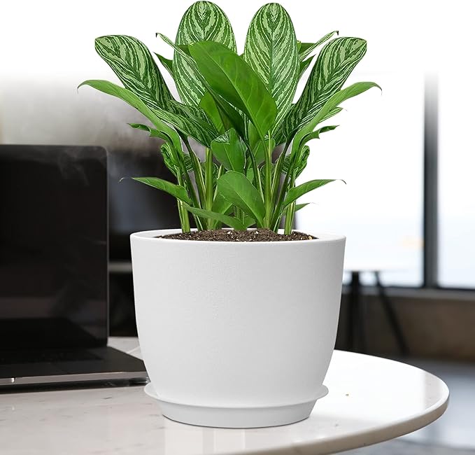 Modern Plant Pots Set, 9/8/7.5 inch Plastic Planters for Indoor Plants, Stylish Flower Pots with Drainage Holes and Saucers for House Plants and Flowers, White