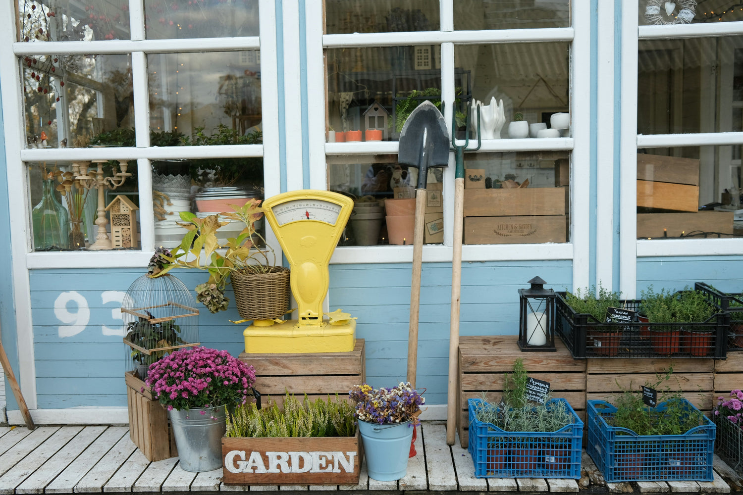 Gardening Tools & Accessories