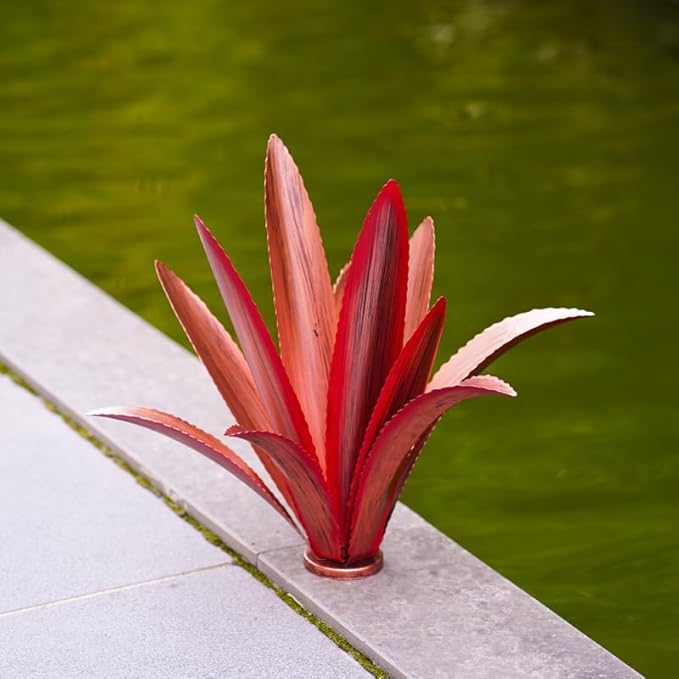 Metal Agave Plant Home Decor, Enlarge Thickened Metal Agave Garden Art for Outdoor Decor, Patio Lawn, Garden Sculpture Statue(Red)