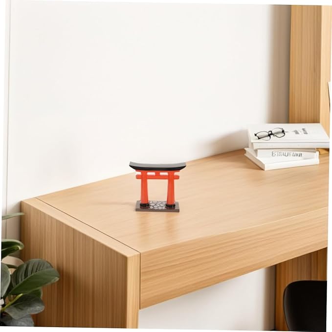 Miniature Garden Ornament Japanese Fish Tank Decoration Unique Bonsai and Aquarium Sculpture for Home and Outdoor Decor Durable Design