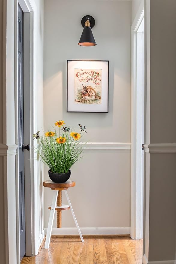 Artificial Plants Indoor with Pot, 17.3" Fake Potted Plants Artificial Onion Grass Plant with Yellow Daisies Flowers and Butterflies Small Faux Plant Indoor for Home Living Room Table Shelf Decor