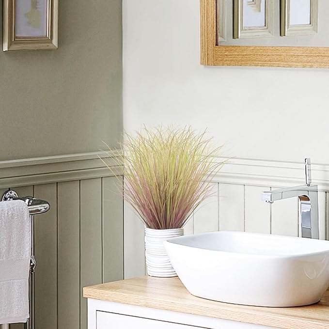 40 Bundles Fake Grass Plants Artificial Plants Outdoor Faux Plants Tall Shrubs Wheat Grass Greenery Stems UV Resistant Onion Grss for Outside Planters Indoor Room Vase Home Decor(Light Purple)