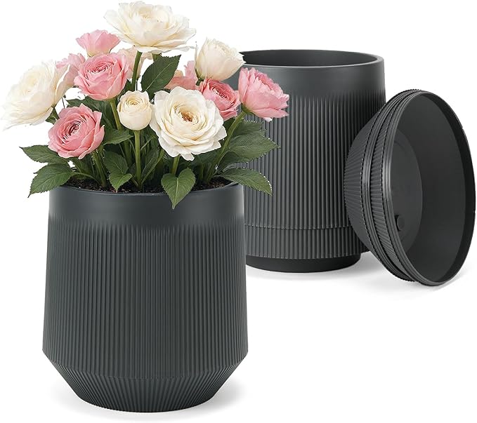 Plant Pots，Set of 3 Plastic Pots for Indoor Plants,Flower Pots Outdoor Planters with Drainage Hole and Seamless Saucer,Gray