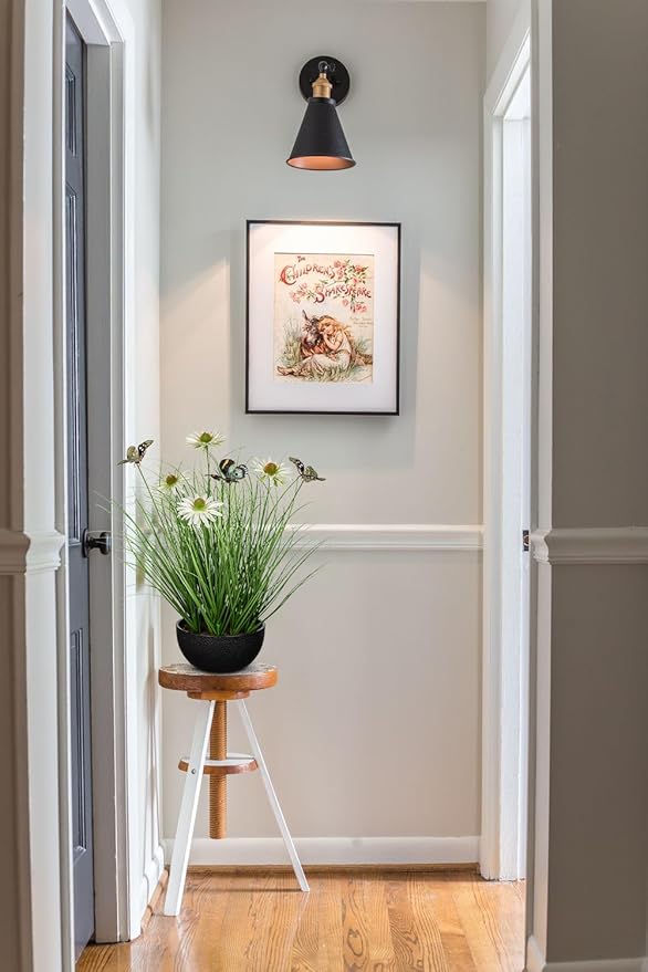 Artificial Plants Indoor with Pot, 17.3" Fake Potted Plants Artificial Onion Grass Plant with White Daisies Flowers and Butterflies Small Faux Plant Indoor for Home Living Room Table Shelf Decor