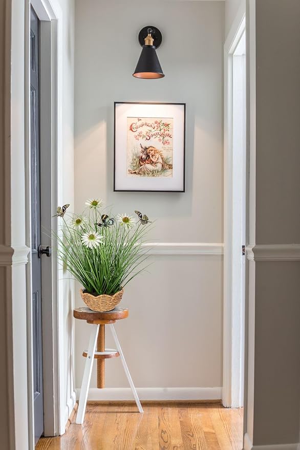 Artificial Plants Indoor with Pot, 17.3" Fake Potted Plants Artificial Onion Grass Plant with White Daisies Flowers and Butterflies Small Faux Plant Indoor for Home Living Room Table Shelf Decor