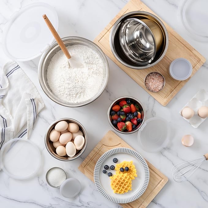 COOK WITH COLOR 18 Piece Mixing Bowls Set with Airtight Lids, Stainless Steel Bowl Organizers, Food Storage Containers, Meal Prep, Nesting Salad Bowls For Cooking, Baking, Kitchen Use, Gold