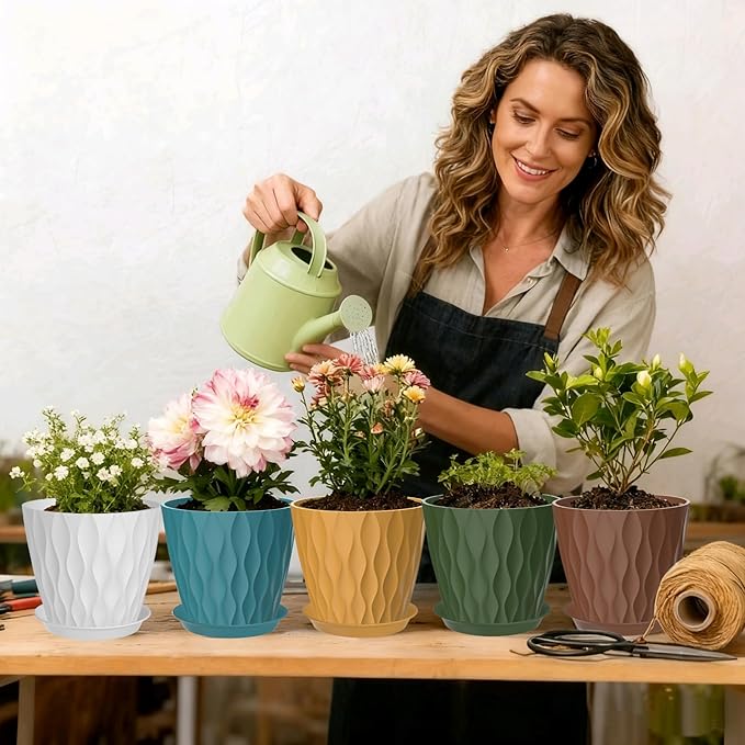 7 Inch Plant Pots Set of 5, Plastic Flower Pots with Drainage Holes and Trays, Planter Pot for Indoor Plants, Decorative Pots for Plants Indoor/Outdoor （Multicolor）