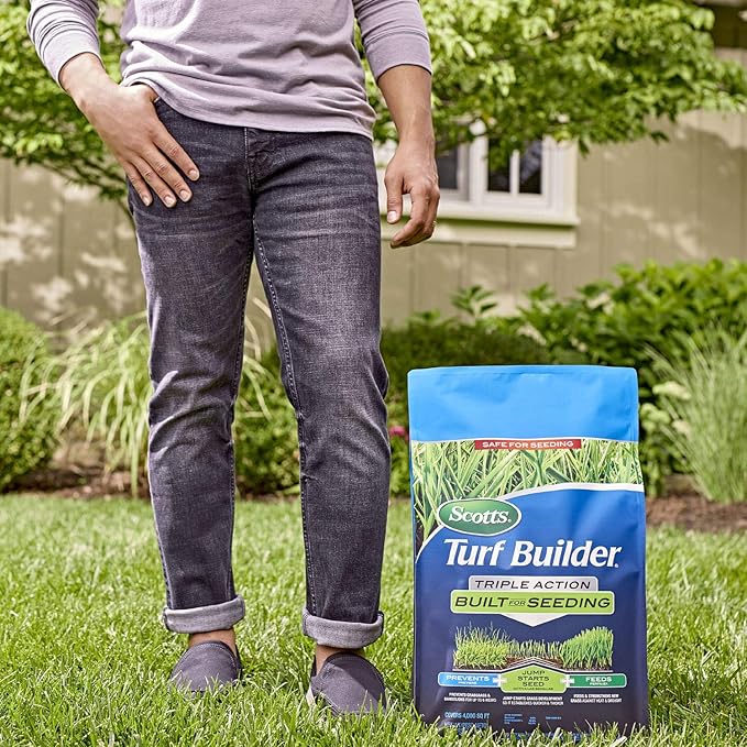 Scotts Turf Builder Triple Action Built For Seeding, Weed Preventer and Fertilizer for New Lawns, 4,000 sq. ft., 17.2 lbs.