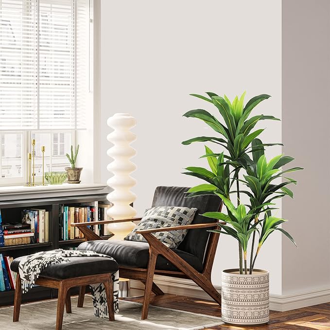 VIAGDO Dracaena Silk Plant Artificial 4ft Faux House Plants Evergreen Dracaena Marginata Fake Yucca Palm Trees in Pot Realistic Dragon Tree for Living Room Home Office Decor Indoor Outdoor