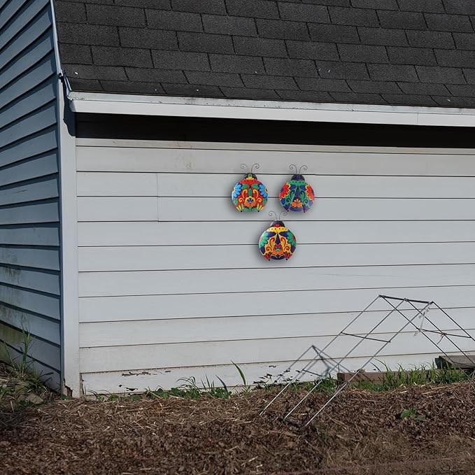 Scwhousi Metal Ladybugs Outdoor Wall Decor,Mexican Pottery Outdoor Decor,Talavera Garden Decoration Hanging for Fence,Yard, Patio,Living Room,Bedroom,Muticolored