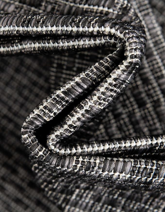 Unique Loom Outdoor Solid Collection Area Rug (6' 1" Square Black/Ivory)