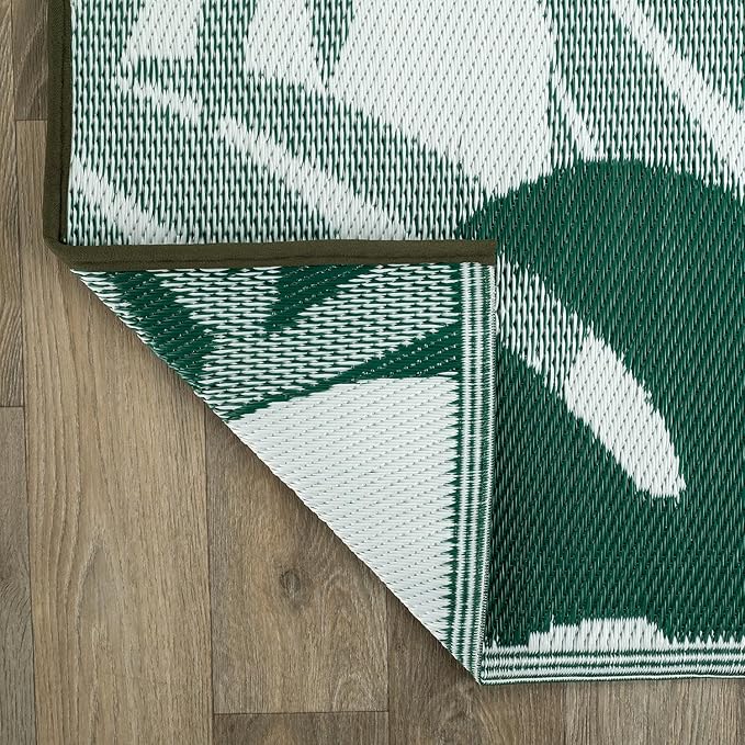 Rugshop Tropical Leaf Reversible Crease-Free Waterproof Premium Recycled Plastic Outdoor Rugs for Patio,Backyard,RV,Deck,Picnic,Trailer,Beach,Camping,Sunroom Green 3' x 5'