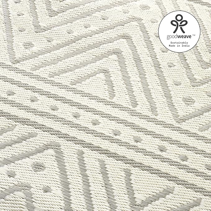 Fab Habitat Chevron Outdoor Rug - Waterproof, Fade Resistant, Crease-Free - Premium Recycled Plastic - Striped - Porch, Deck, Balcony, Mudroom, Laundry Room, Patio - Patan - Beige - 3 x 5 ft